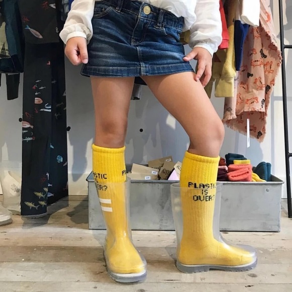 ISO Bobo Choses ☔️👢 - Picture 2 of 5